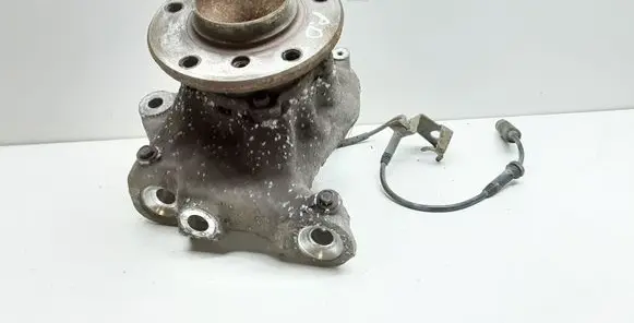 BMW 1 E81 E87 Front wheel hub spindle knuckle