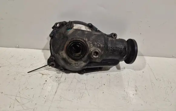 BMW X3 E83 Front differential 7540634 7540626
