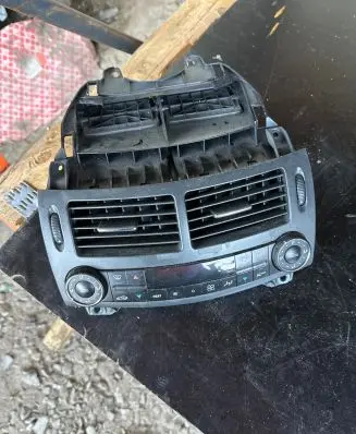 Mercedes-Benz A W168 Climate control unit 2118302185