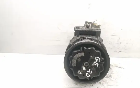 Volkswagen Golf V Air conditioning (A/C) compressor (pump) 1K0820803J