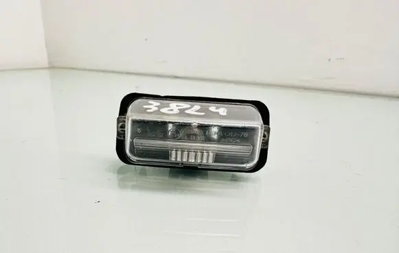 Toyota Auris E180 Number plate light 