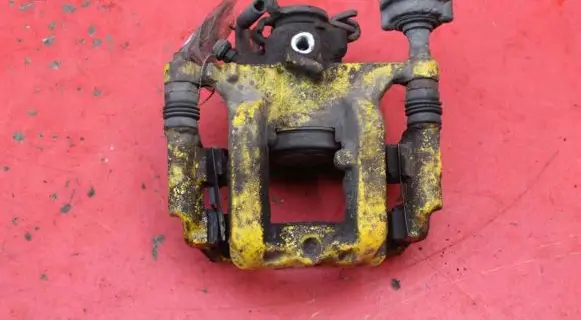 Chevrolet Cruze Rear brake caliper