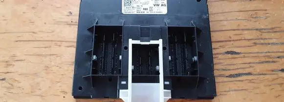 Volkswagen Golf Sportsvan Other control units/modules 5Q0937086BP