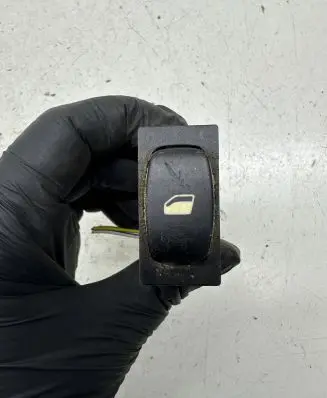 Peugeot 307 Electric window control switch 96360166XT