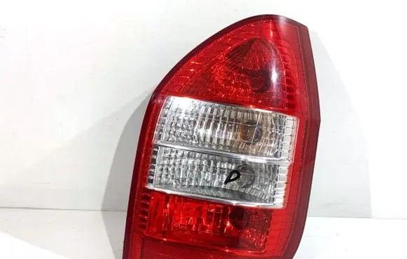 Rear/tail lights