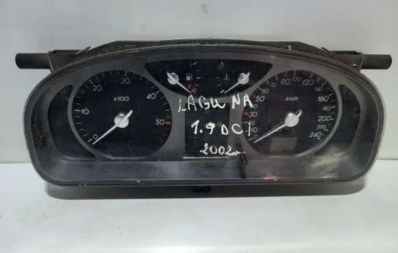 Renault Laguna II Speedometer (instrument cluster) 8200218878 7L0NE692 501018630077