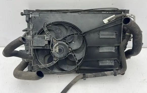 Volvo S40, V40 Radiator support slam panel 31294096