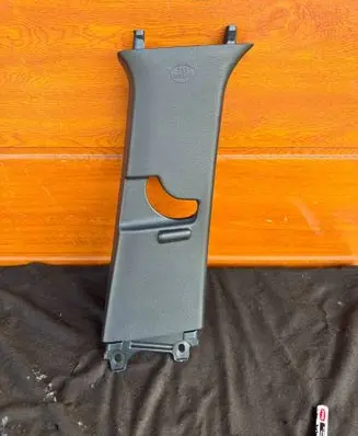 Toyota Yaris Cross (B) pillar trim (top) 624110D340