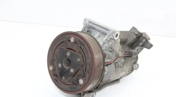Nissan Juke I F15 Air conditioning (A/C) compressor (pump) 92600BV80A