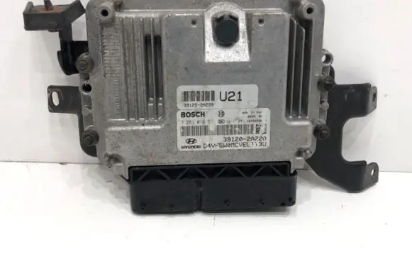 Hyundai i40 Engine control unit/module ECU 39120-2A220