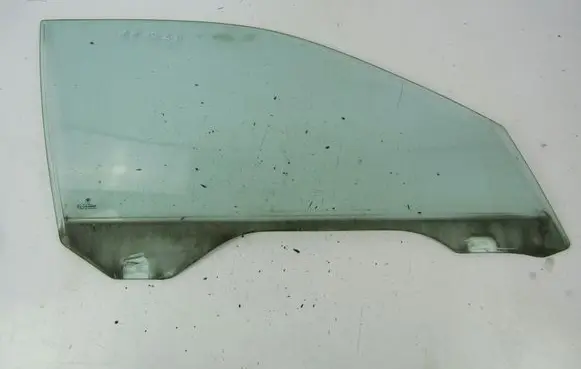 BMW 5 E39 Front door window glass four-door 