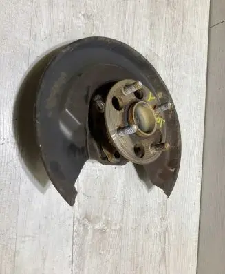 Toyota Yaris Rear wheel hub 895440D010