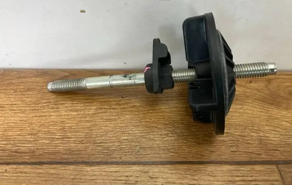 Ford Escape IV Spare wheel bolt HP5C1402FAPINYA HP5C1402FA