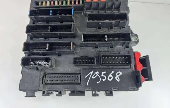 Opel Signum Fuse module 13112909 51CWH5 135013