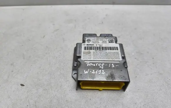 Volkswagen Touareg II Airbag control unit/module 7P0959655C