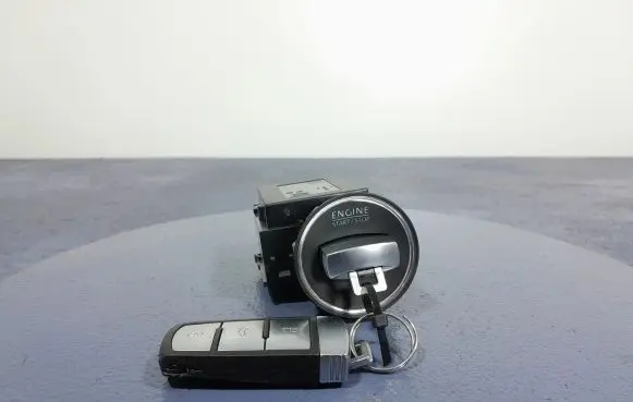 Volkswagen PASSAT CC Ignition lock 3C0905843AD