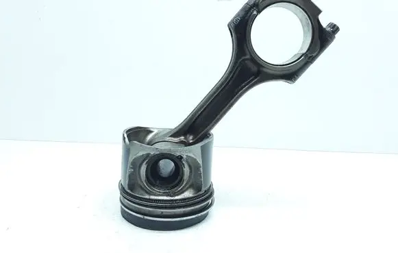 Volvo V70 Piston with connecting rod 81L123