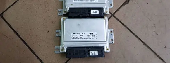 KIA Sportage Engine control unit/module 3910323070
