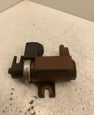 Citroen C5 Vacuum valve 70061200 9654282880 04T311