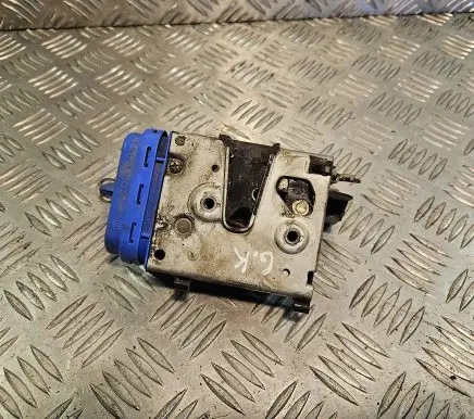 Audi A3 S3 8L Rear door lock 4A0839015D