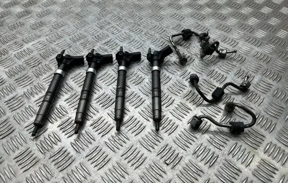 Volkswagen Transporter - Caravelle T5 Fuel injectors set 03L130277C