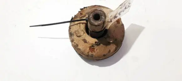 Opel Zafira B Engine mount bracket