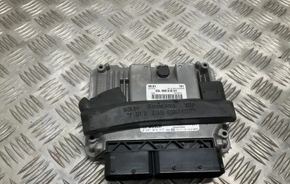 Audi A4 S4 B8 8K Engine control unit/module ECU 03L906018HT