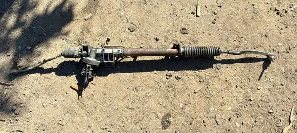Volvo XC70 Steering rack P8671247 T00003997