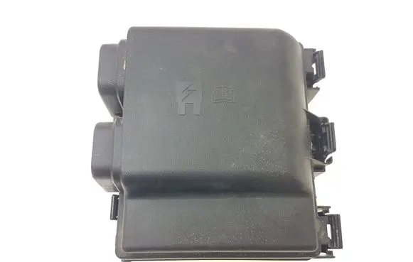 Ford Escape IV Fuse module LX6T14D068 LX6T14D068NAB 17F00002AG