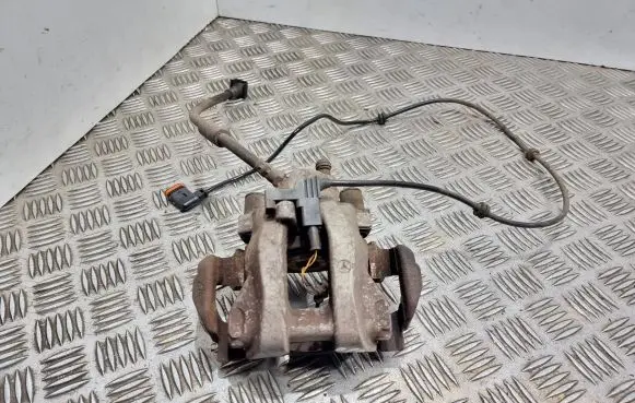 Mercedes-Benz E W212 Rear brake caliper