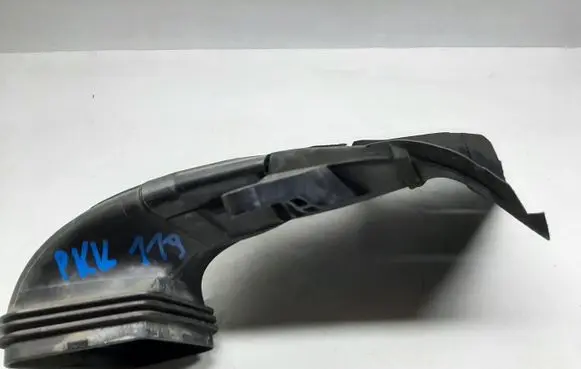 Audi A5 Air intake hose/pipe 8K0129618A