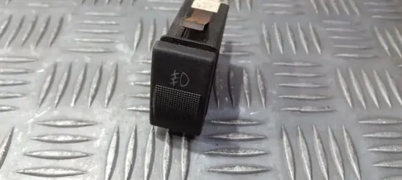 Fog light switch