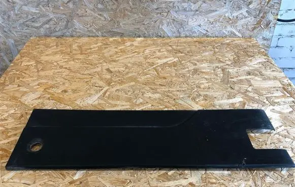 Iveco Daily 35 - 40.10 Loading door trim (molding) 3802051