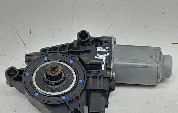 Lancia Thema Front door window regulator motor 128000872