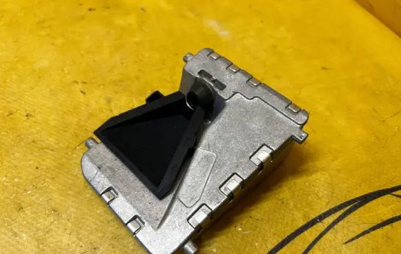 Mercedes-Benz GLS X166 Windshield/windscreen camera A0009001810
