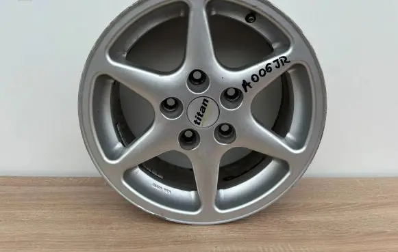 BMW 3 E36 R15 alloy rim KBA42973