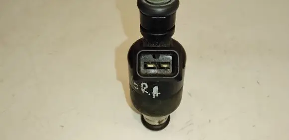 Opel Tigra A Fuel injector 17089276