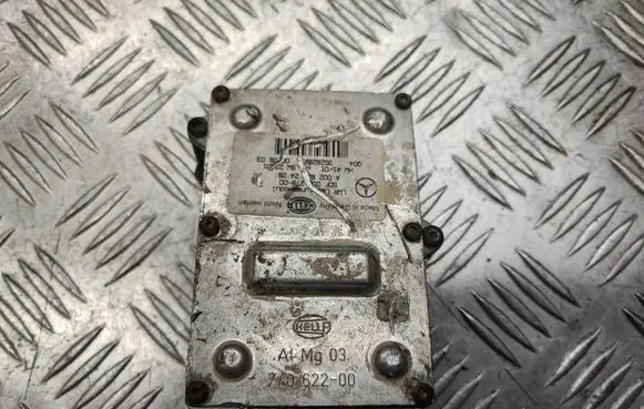 Mercedes-Benz E W211 Headlight ballast module Xenon 74062200