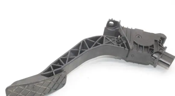 Skoda Octavia Mk4 Accelerator throttle pedal 5Q2723503F