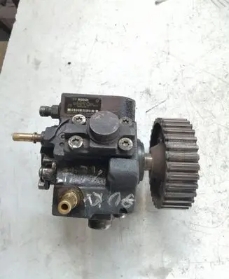 Citroen C4 I Fuel injection high pressure pump 9656300380A