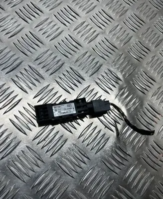 Chrysler Voyager Airbag deployment crash/impact sensor 04727261AD 070405 0577301731