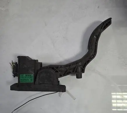 Volkswagen Polo IV 9N3 Accelerator throttle pedal 6Q2721503G 0280752219 581204659
