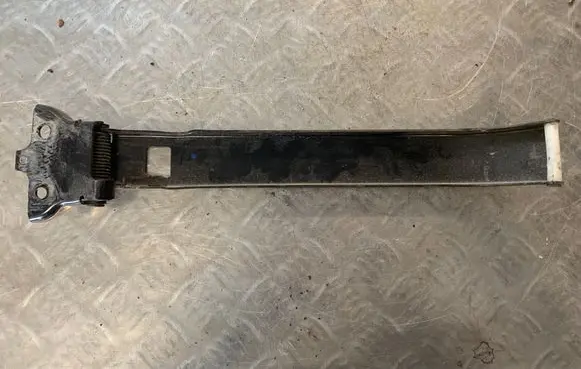 Opel Movano B Loading door check strap stopper 904702142R