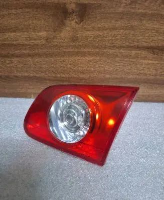 Volkswagen PASSAT B6 Tailgate rear/tail lights ZSB3C994