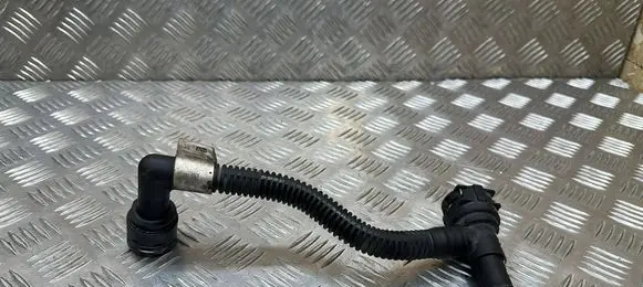 Opel Zafira C Engine coolant pipe/hose 55579265