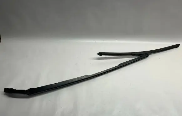 Audi A8 S8 D4 4H Front wiper blade arm 4H1955408A