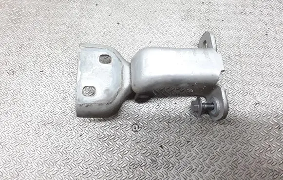 Opel Vivaro Front door upper hinge