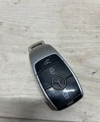 Mercedes-Benz E W213 Ignition key/card 