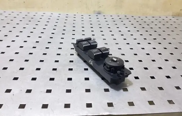 Ford Kuga II Electric window control switch AM5T14A132AA