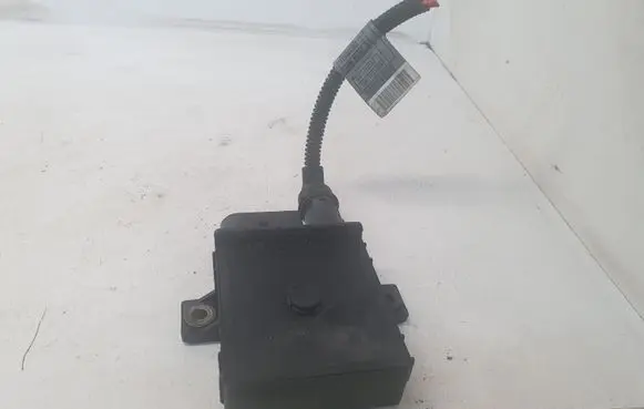 BMW 5 E60 E61 Glow plug pre-heat relay GDAISI9CU3